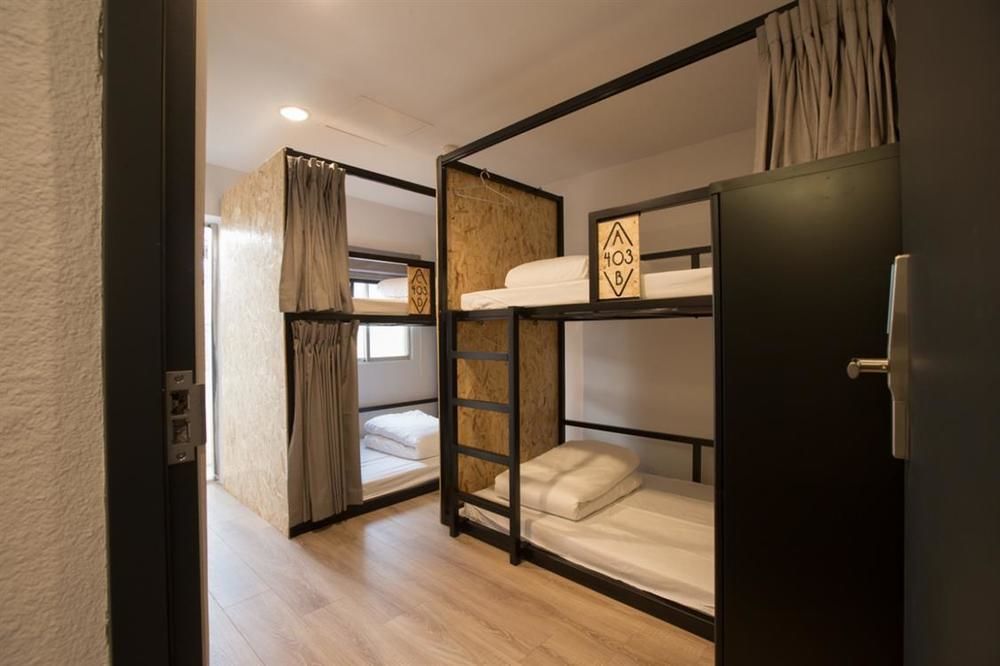 Light Hostel - Tainan Esterno foto
